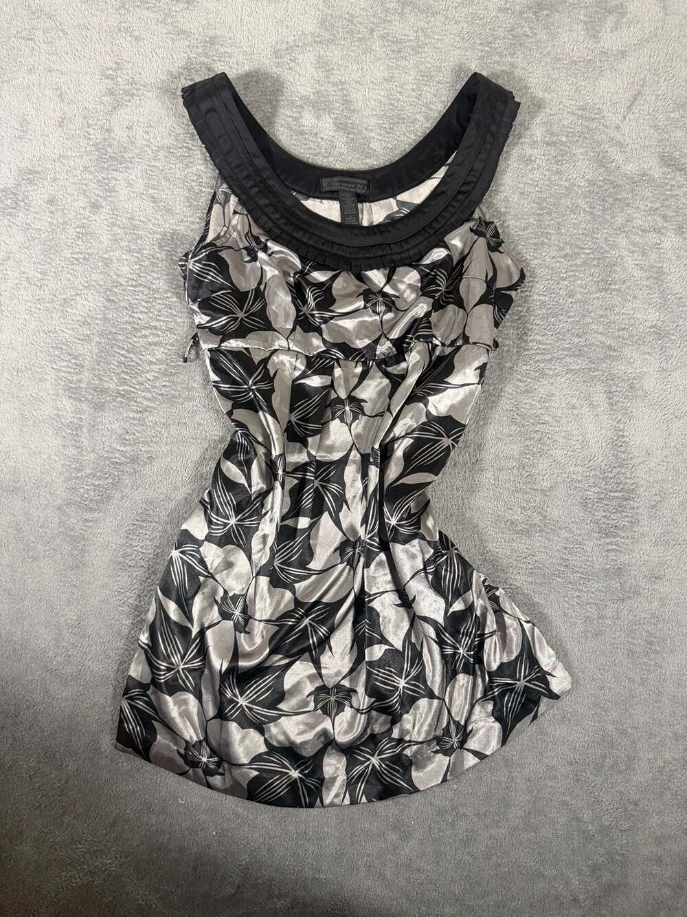 Forever 21 Black and White Floral Print Sleeveless Dress Size L